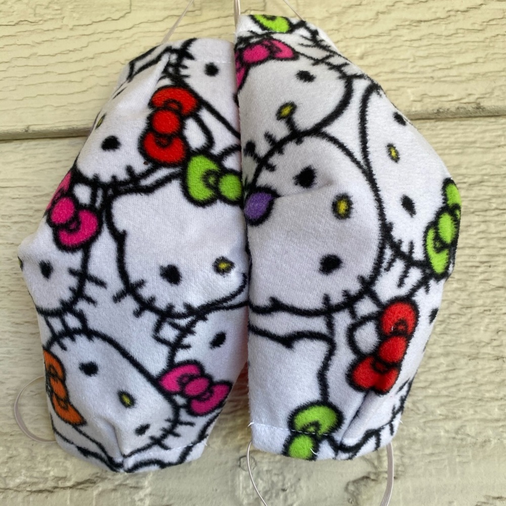 Hello kitty white face mask KIDS/ADULTS